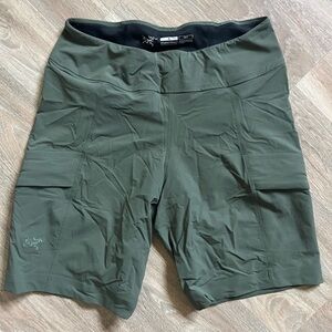 Arc'teryx Shorts Arcteryx Sabria Shorts Poshmark